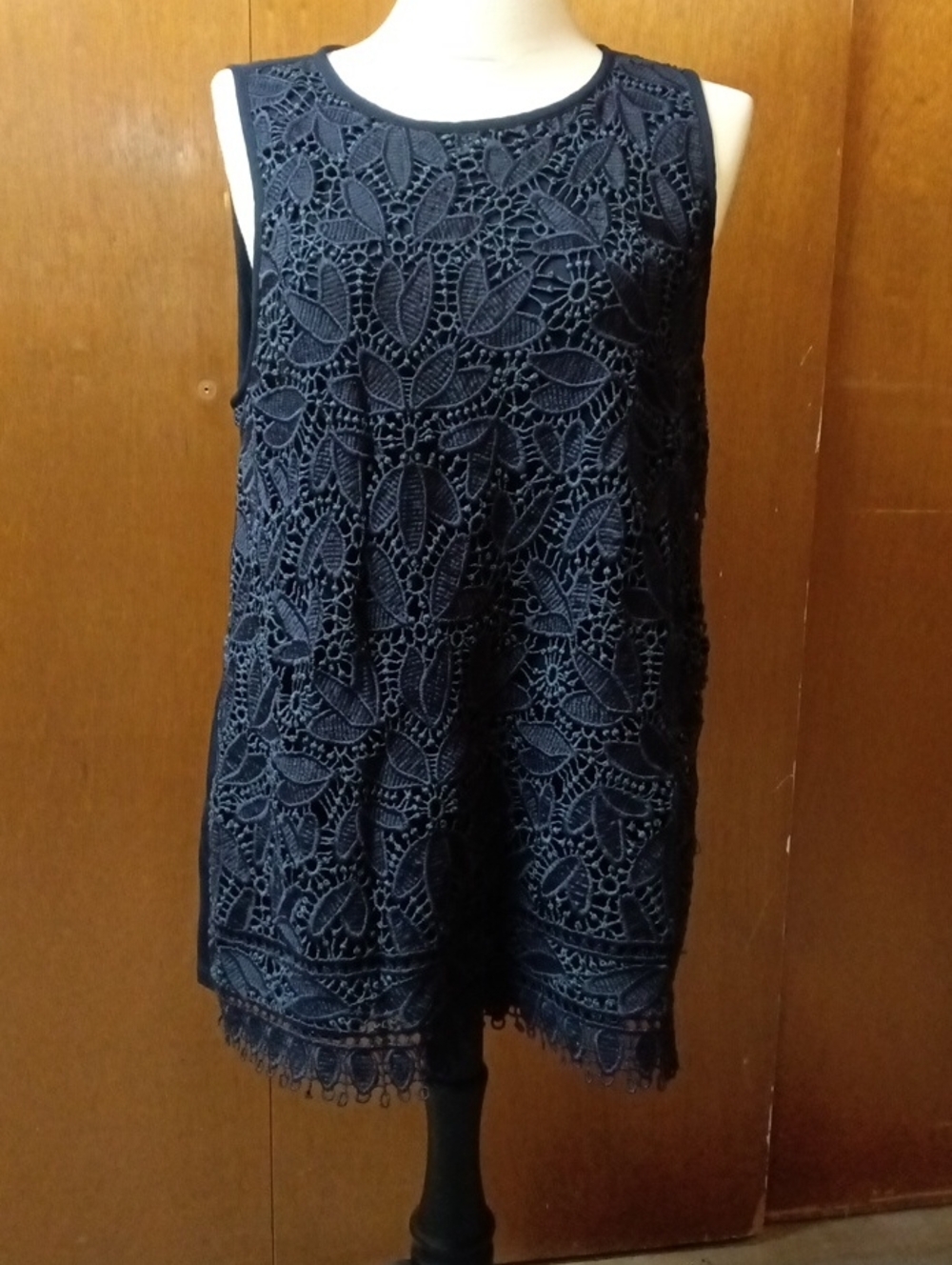 LOFT Navy Blue Lace Overlay Sleeveless Tunic 28"